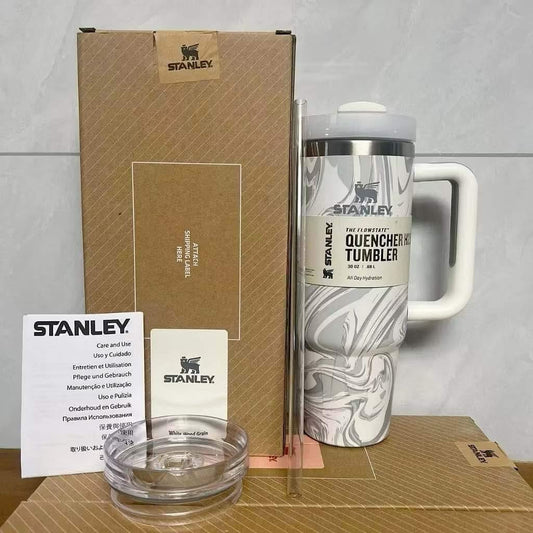 30oz Stanley Quencher H2.0 tumbler